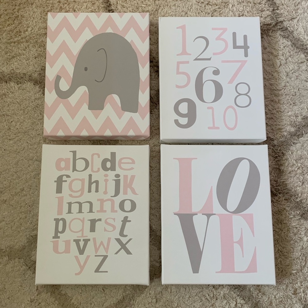Baby 🐘 Wall Canvas Set